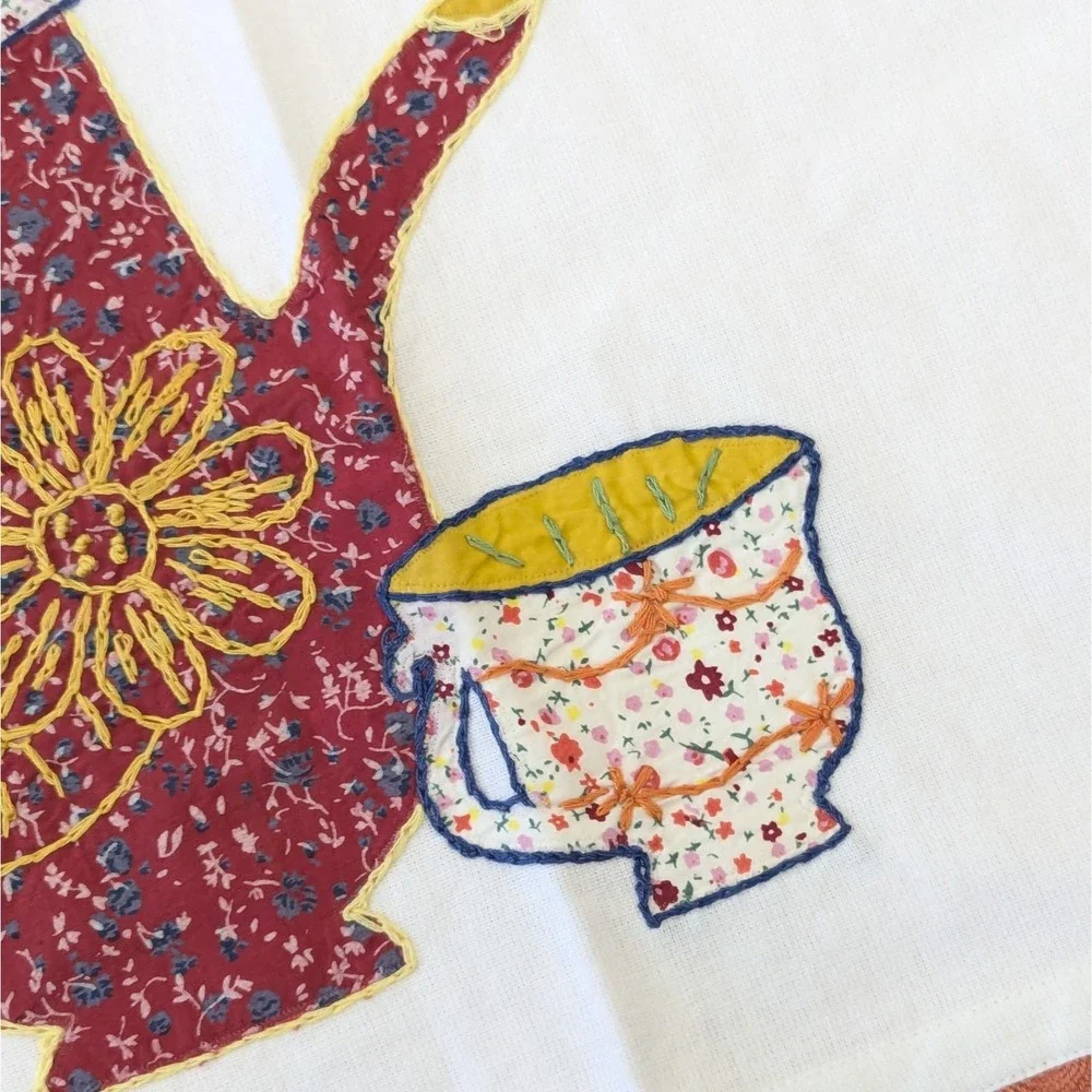 2010 Anthropologie Dish Towel Applique Teapot Tea Cups Floral Fabric INDIA New